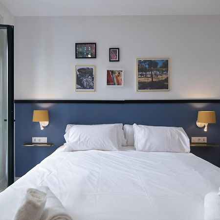 Wello Apartments Sevilla Екстериор снимка