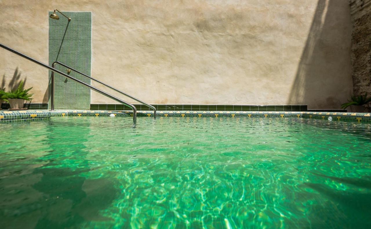 Wello Apartments Sevilla Екстериор снимка