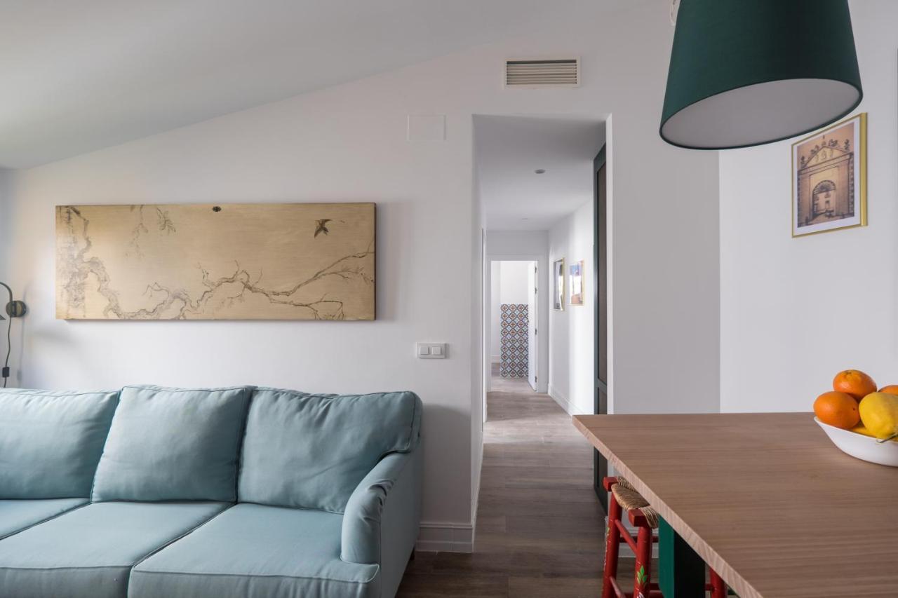 Wello Apartments Sevilla Екстериор снимка
