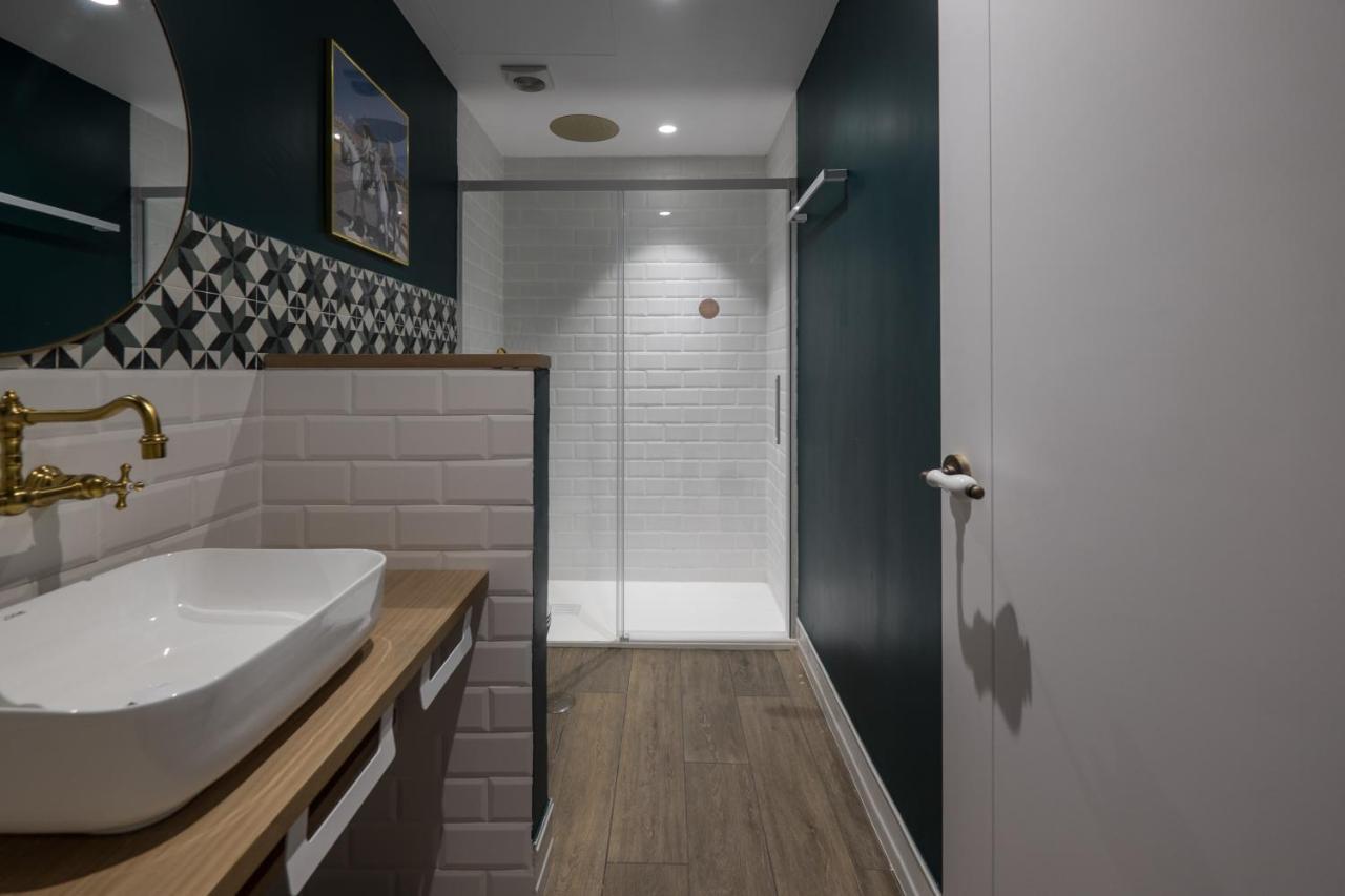 Wello Apartments Sevilla Екстериор снимка
