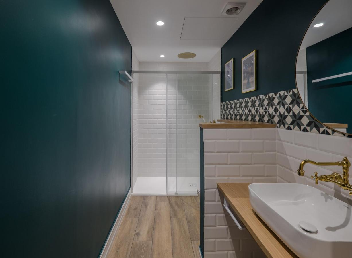 Wello Apartments Sevilla Екстериор снимка